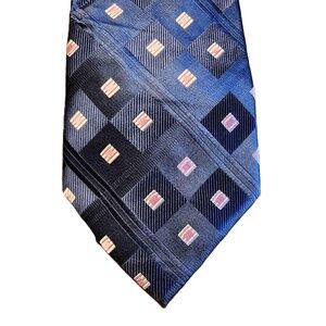 Peebles Executive Collection Navy Pink Geometric‎ Pattern Silk Tie 56inx4in